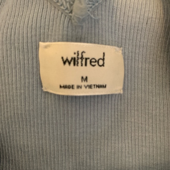 Wilfred by Aritzia blue ruffled bodysuit - Picture 5 of 5